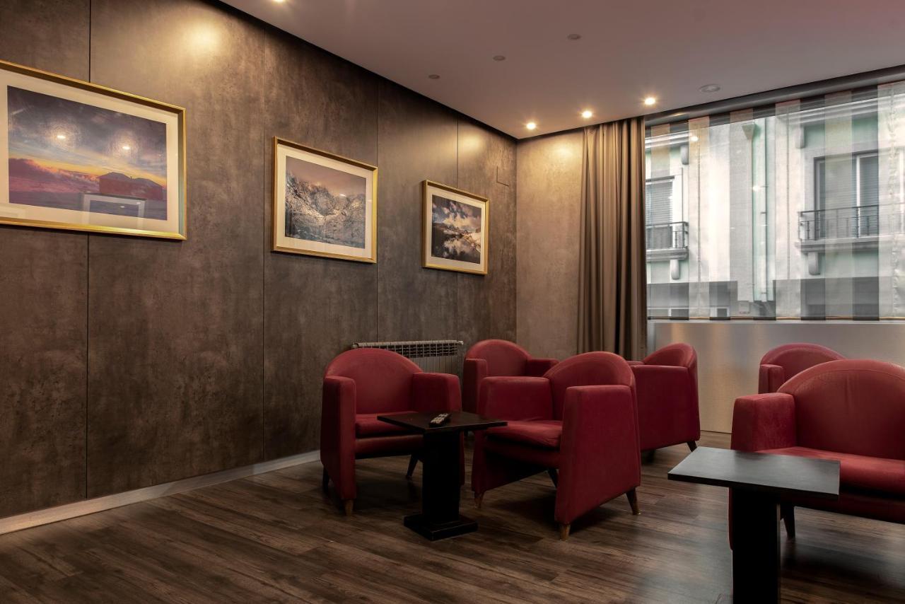 Hotel Samasa Fundão Екстериор снимка